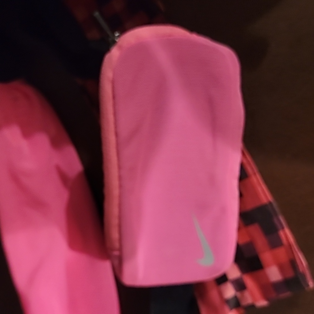 Nike stuff - Picture 3 of 4